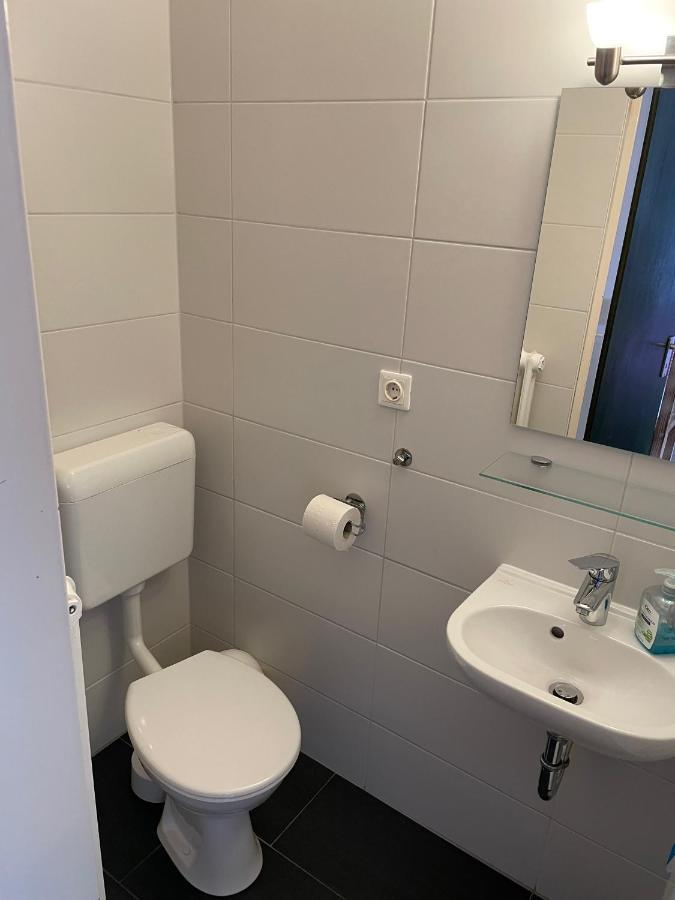 מלון טרוכטלינגן Talstation Heumoederntal מראה חיצוני תמונה